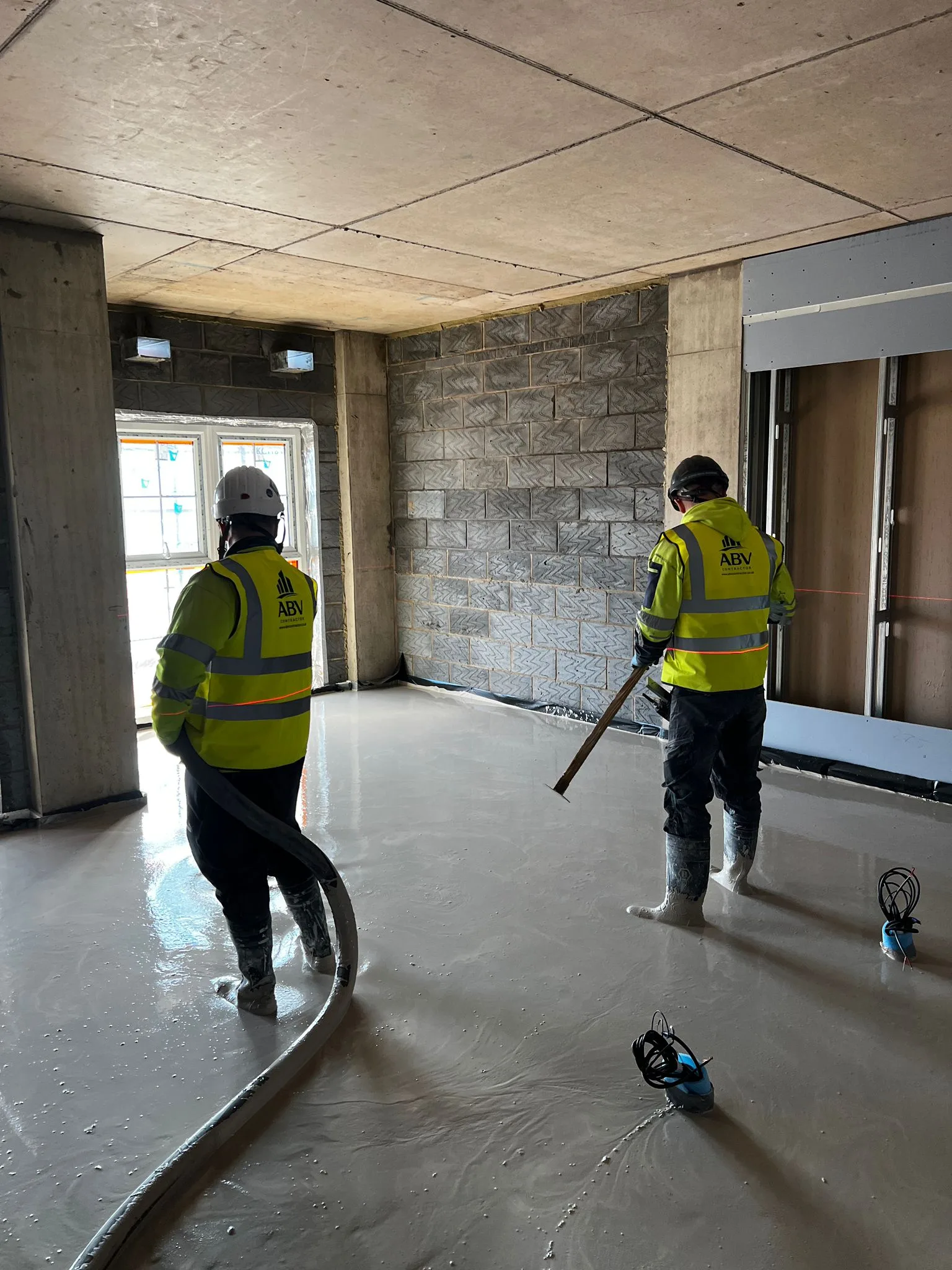 Screeding image 1
